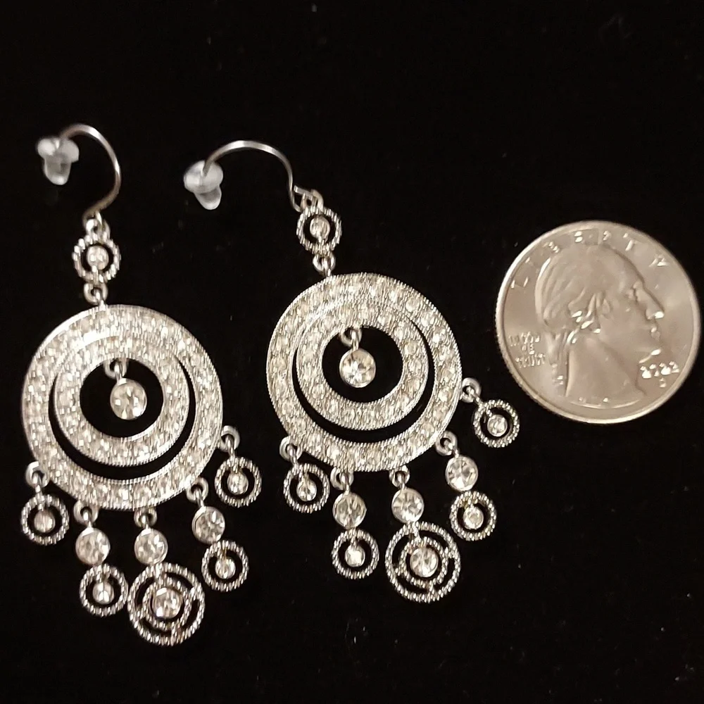 Monet vintage earrings